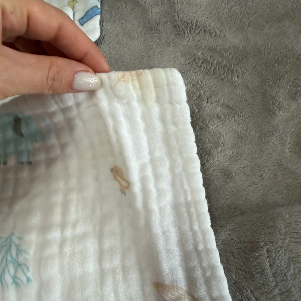 Muslin Burp Cloths Cotton Burping and bath Cloth